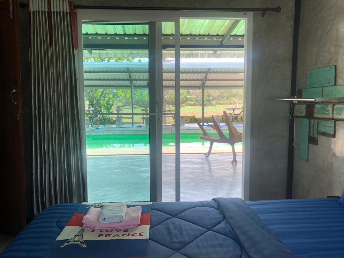 Solarcell Private Homestay - โซล่าเซลล์ไพรเวทโฮมสเตย์ Uthai Thani Eksteriør billede